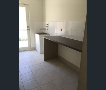 34 Eucalyptus Avenue, Noarlunga Centre, SA 5168 - Photo 6