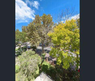 Fully Furnished-L3B/919 Botany Rd, Rosebery, NSW 2018 - Photo 2