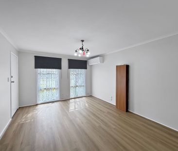 Comfortable Family Living - Photo 3