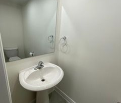 For Lease - LOWER LEVEL - 1449 Evenside Crescent, Mississauga, Ontario - Photo 6