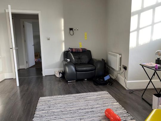 1 bedroom apartment to rent - Photo 1