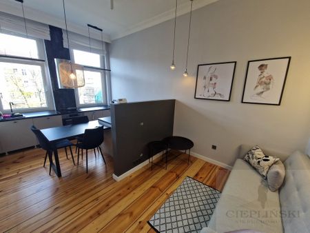 2 pokojowe z klimatem na Piastów 68 - Zdjęcie 5