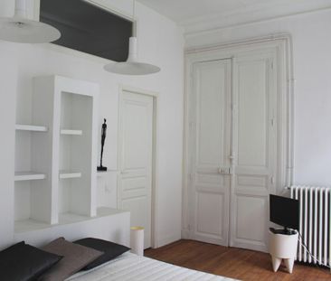 Location Appartement 3 pièces 75m² PAU 64000 - Photo 4