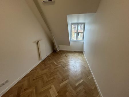 Tout savoir sur cet appartement dans le quartier Montreuil, à Versailles - Photo 3