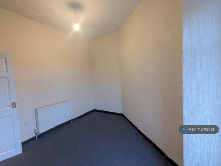 2 bedroom end of terrace house to rent - Photo 4