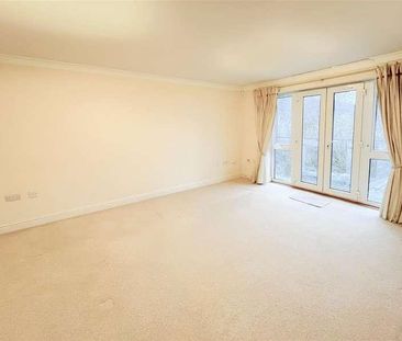 Beachy Head View, St. Leonards, TN38 - Photo 3