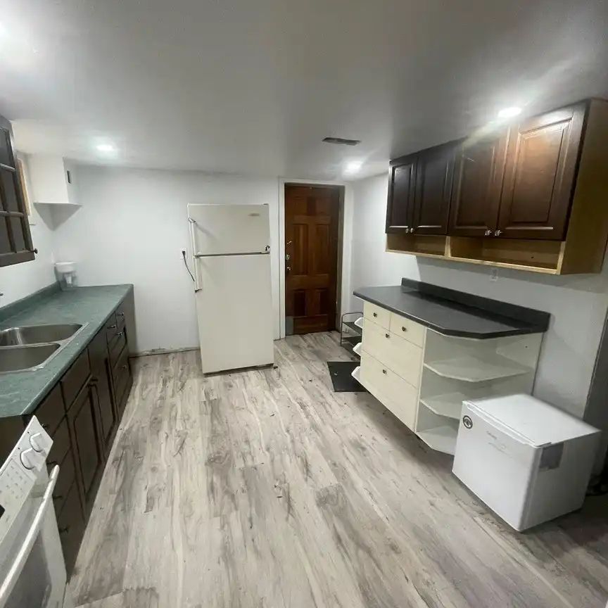 74 McDougall Rd — Main - Photo 1