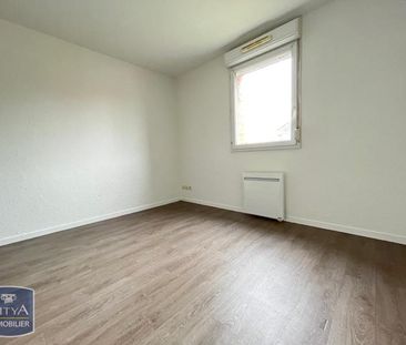 Location Appartement 2 pièces 47m² BEUVRAGES 59192 - Photo 3