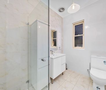 Large Family Home in Ideal Location - Available Now - Photo 6