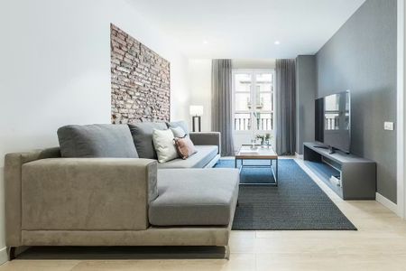 Carrer del Rosselló, Barcelona, Catalonia 08025 - Photo 3