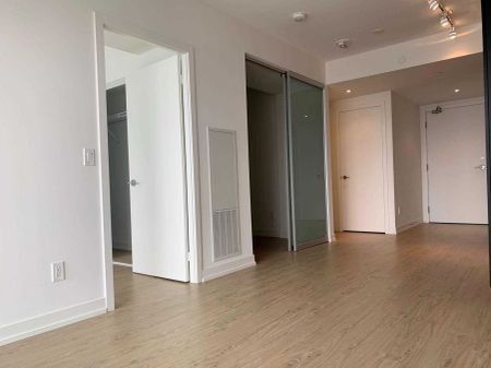 For Lease - 85 Wood Street Unit# 3918, Toronto, Ontario - Photo 3
