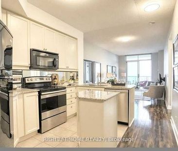 Hurontario & Burnhamthrope Bright +Spacious 1Bdrm +Den Open Concept - Photo 3