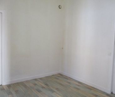 Location Appartement 2 pièces 39m² REIMS 51100 - Photo 5