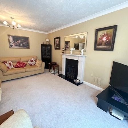 Room 2, Dartmouth Drive, St Helens, W... - Photo 1