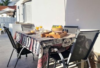 Maspalomas, Canary Islands 35100