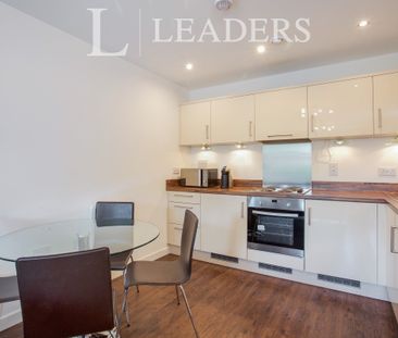 1 bedroom apartment to rent Nankeville Court, Guildford Road, GU22 - Photo 4