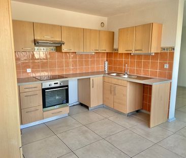 Location Appartement 3 pièces 71m² - Photo 4