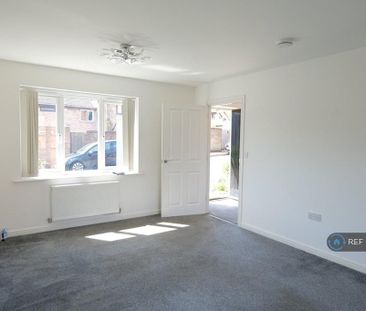 3 bedroom detached house to rent - Photo 1