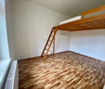 Pronájem bytu 1+kk 28 m - Fotografie 1