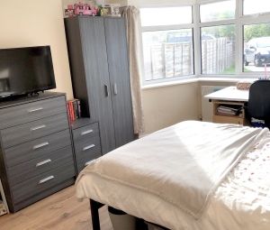 8, Nevinson Grove - Photo 1