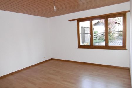 Attractive 3.5-room apartment ground floor with barbecue area - Photo 2