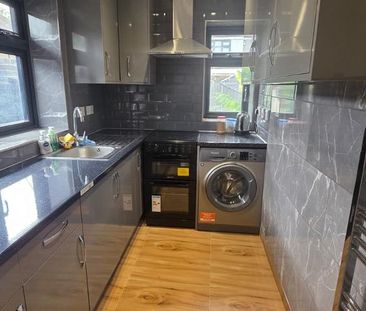1 bedroom property to rent - Photo 6