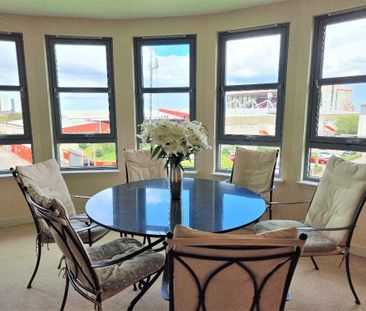 3 bedroom flat to rent - Photo 3