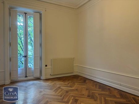 Appartement à louer 4 pièces 118.66m² - Photo 2