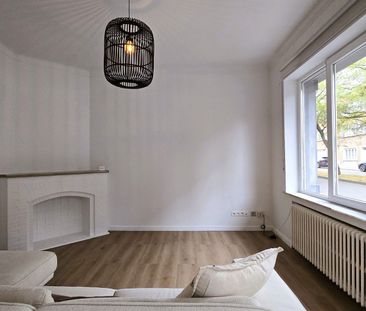 Opgefrist gelijkvloersappartement in Etterbeek - Foto 1