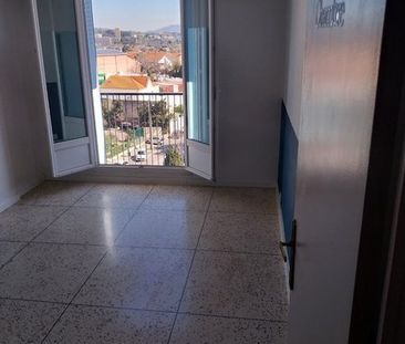 T3 - Photo 2