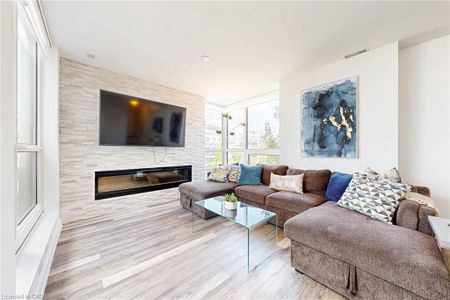 For Lease - 233 Broward Way Unit# 10, Innisfil, Ontario - Photo 5