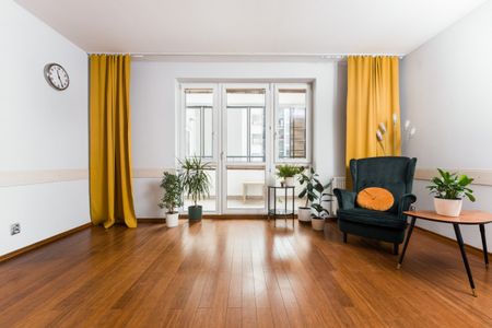 3 pokoje | Cieche | Kameralna uliczka - Фото 5