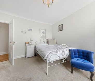 3 bedroom flat to rent - Photo 6