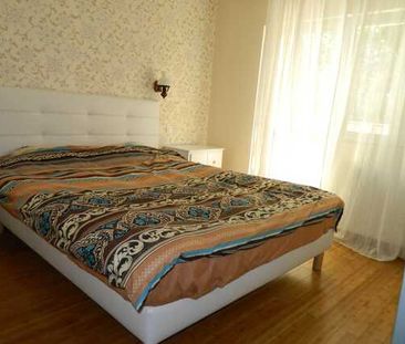 Apartament 4 camere, decomandat, 75 mp, parcare subterana, prima inchiriere, zona strazii Zorilor - Photo 2