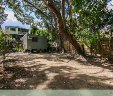 Leafy Bardon Lifestyle with Total Privacy - Backing onto 3 Acres of... - Photo 5