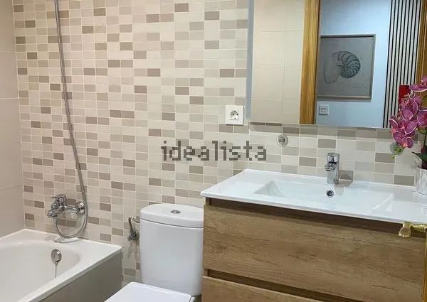 Alquiler de piso en Calle Caridad, 5