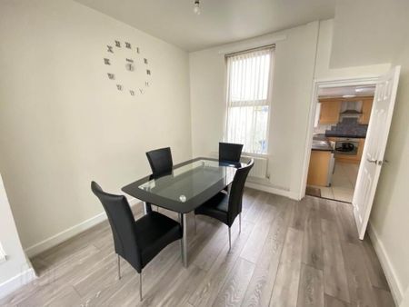 5 Bethany Street, Ballyhackamore, Belfast, BT4 3FE - Photo 3