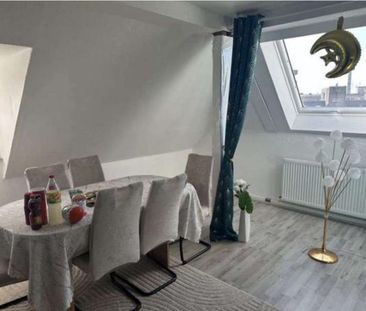 Schöne 3-Zimmer DG Wohnung in Gelsenkirchen-Mitte direkt am HBF - Foto 1