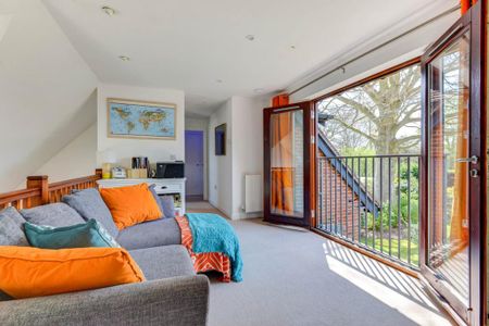 4 bedroom detached house to rent - Photo 5