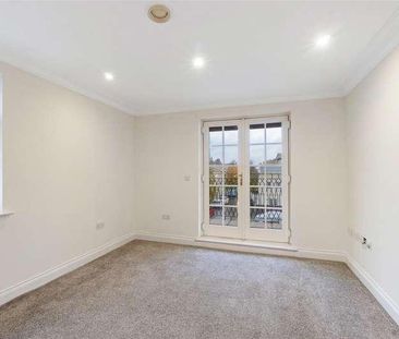 Mount Wise Crescent, Plymouth, PL1 - Photo 3