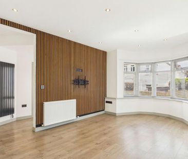 3 bedroom detached bungalow to rent - Photo 2