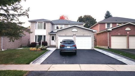 For Lease - 689 Leslie Valley Drive Unit# BSMT, Newmarket, Ontario - Photo 2