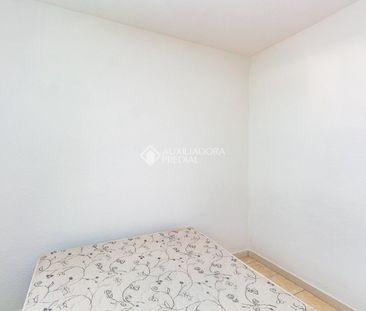 Apartamento com 1 quarto e 42m² para alugar em Passo da Areia, Port... - Photo 1