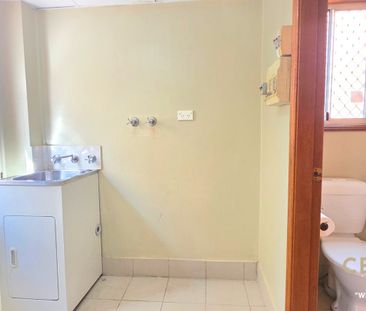 Two Bedroom Townhouse - Photo 5