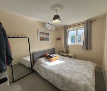 1 bedroom Maisonette - Walnut Tree Close, Stevenage - Photo 2