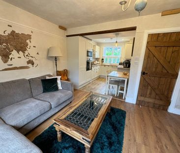 2 Bed Terraced House, Hampstead Garden Suburb, NW11 - Photo 5