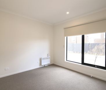 838B Plenty Road, South Morang VIC 3752 - Photo 4