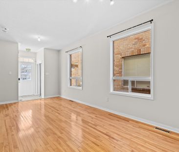 For Lease - 1419 Weir Chase, Mississauga, Ontario - Photo 2