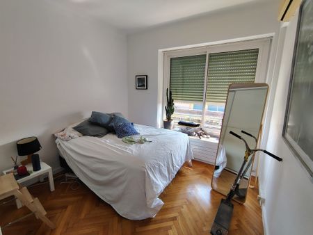 Location Appartement 3 pièces 81m² MARSEILLE 8ème - Photo 4