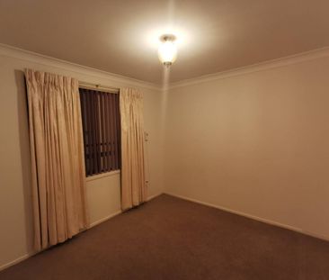 THREE BEDROOM HOME IN SOUTH TAMWORTH - Photo 6